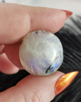 Unique 32 Carat Flashy Rainbow Moonstone Crystal Cabochon Natural High Quality Gemstone | Liturgy - 1