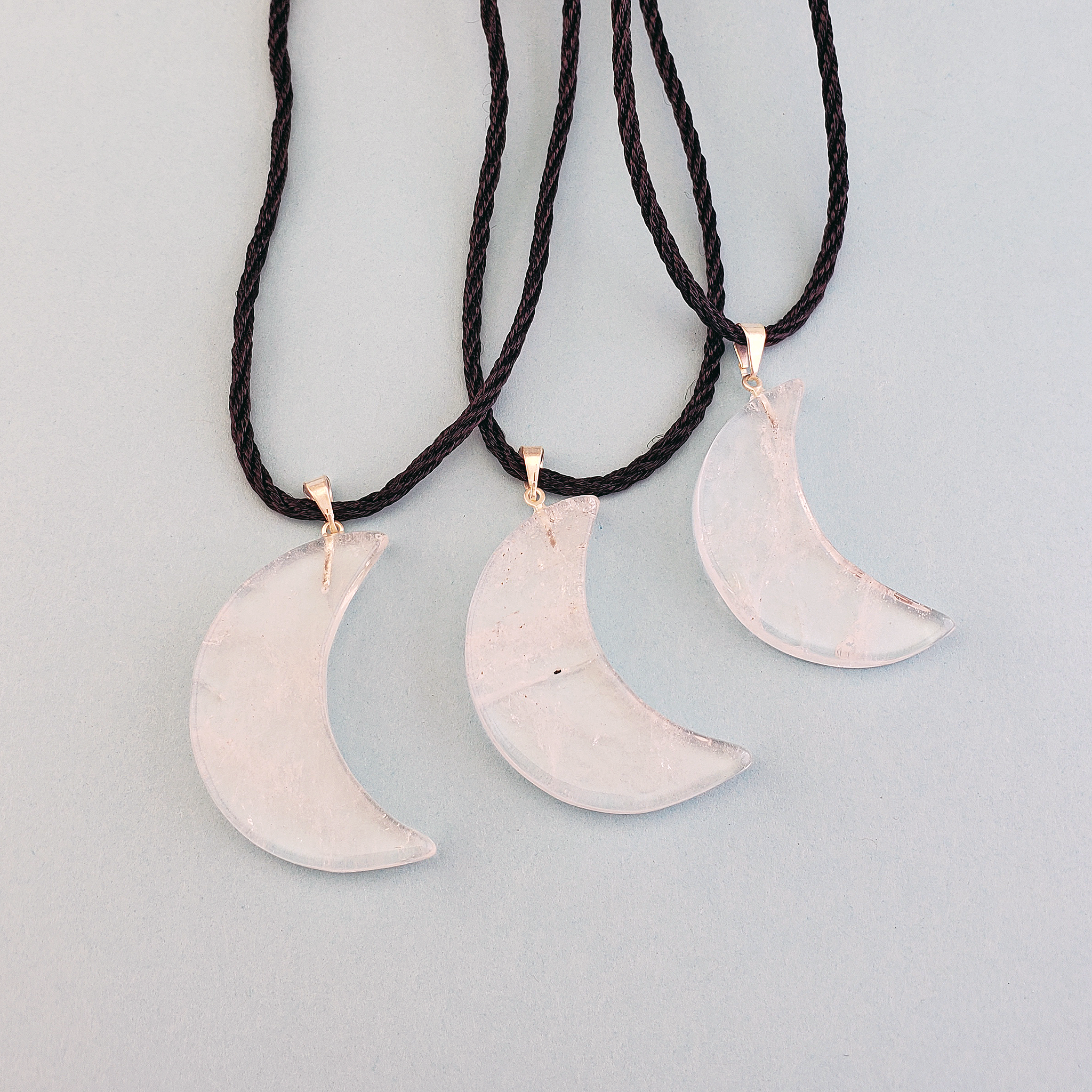 Moon online quartz necklace
