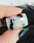 Unique 27 Carat Flashy Rainbow Moonstone Crystal Cabochon Natural High Quality Gemstone | Verse - 1