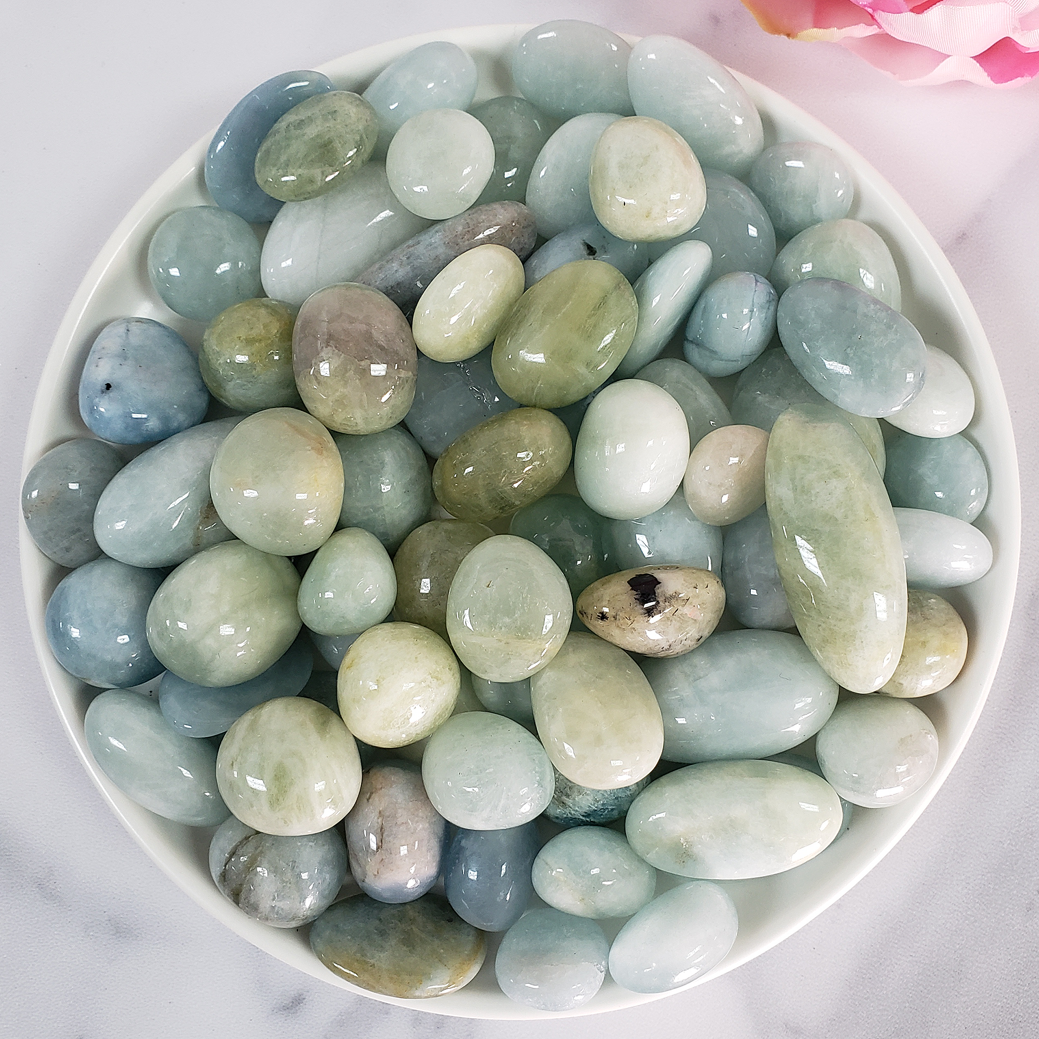 Aquamarine Blue Green Beryl Natural Crystal Tumbled Stone
