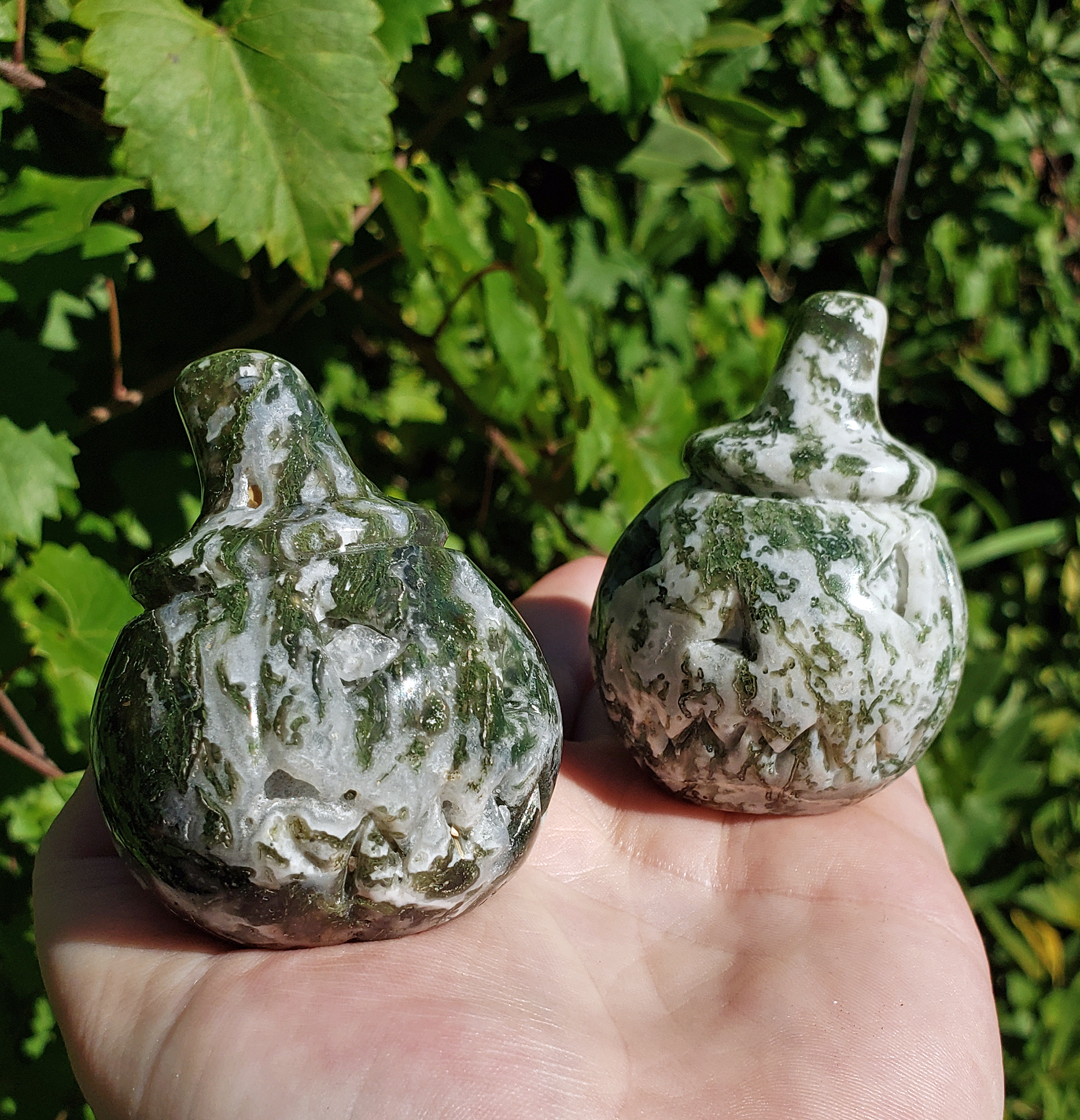 Tree Agate Gemstone Spooky Pumpkin Totem Jack-o-Lantern Carving
