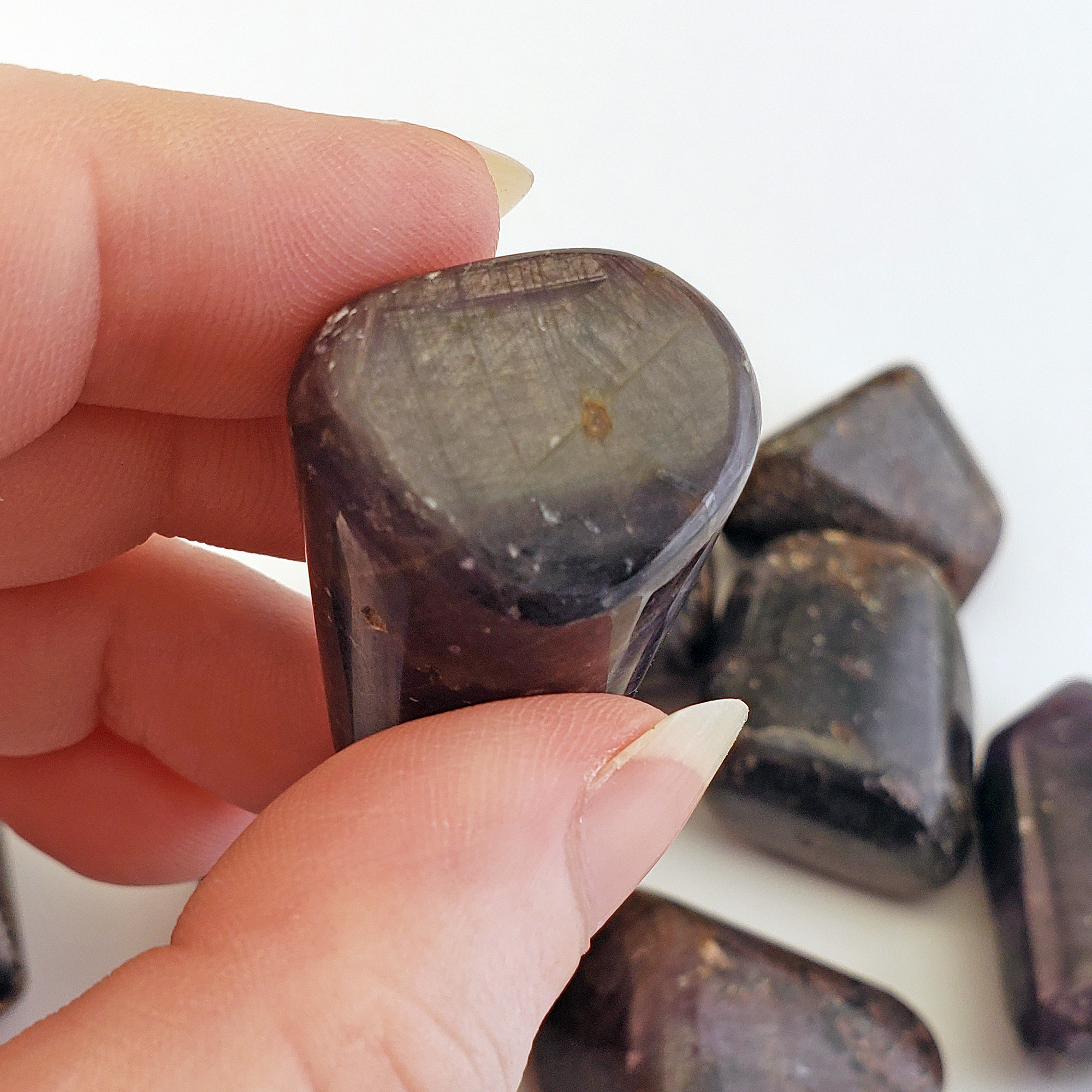 Star Ruby Corundum Polished Tumbled Gemstone - One Stone - Chatoyancy