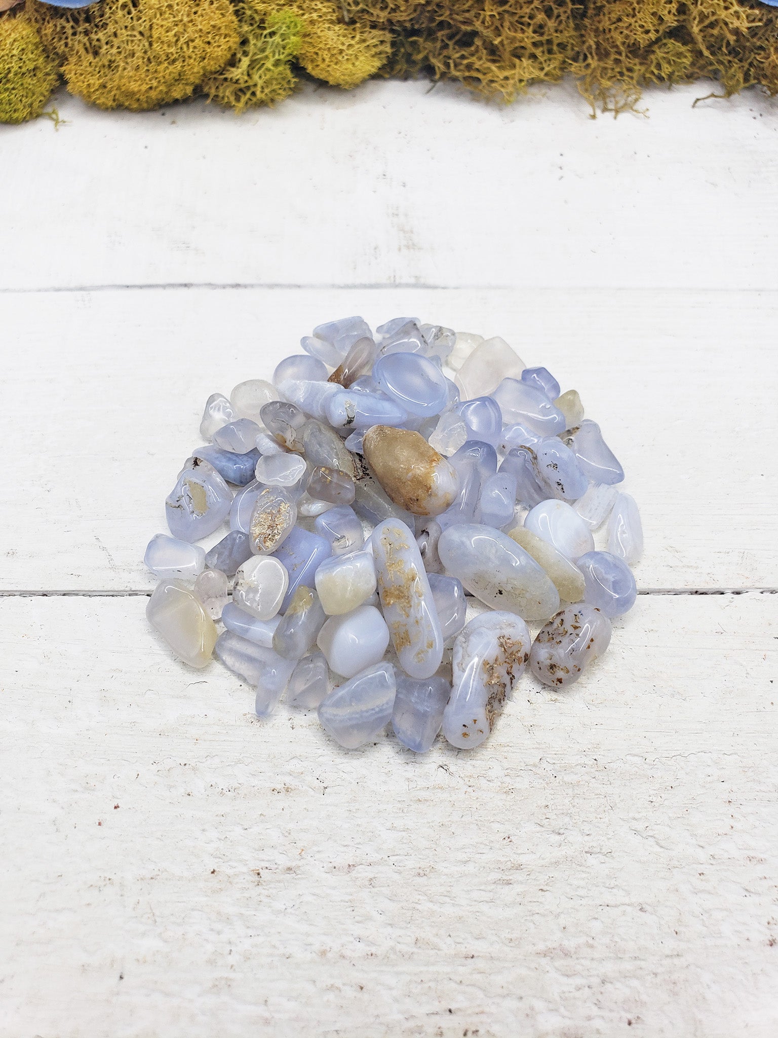 blue agate crystal chips on display