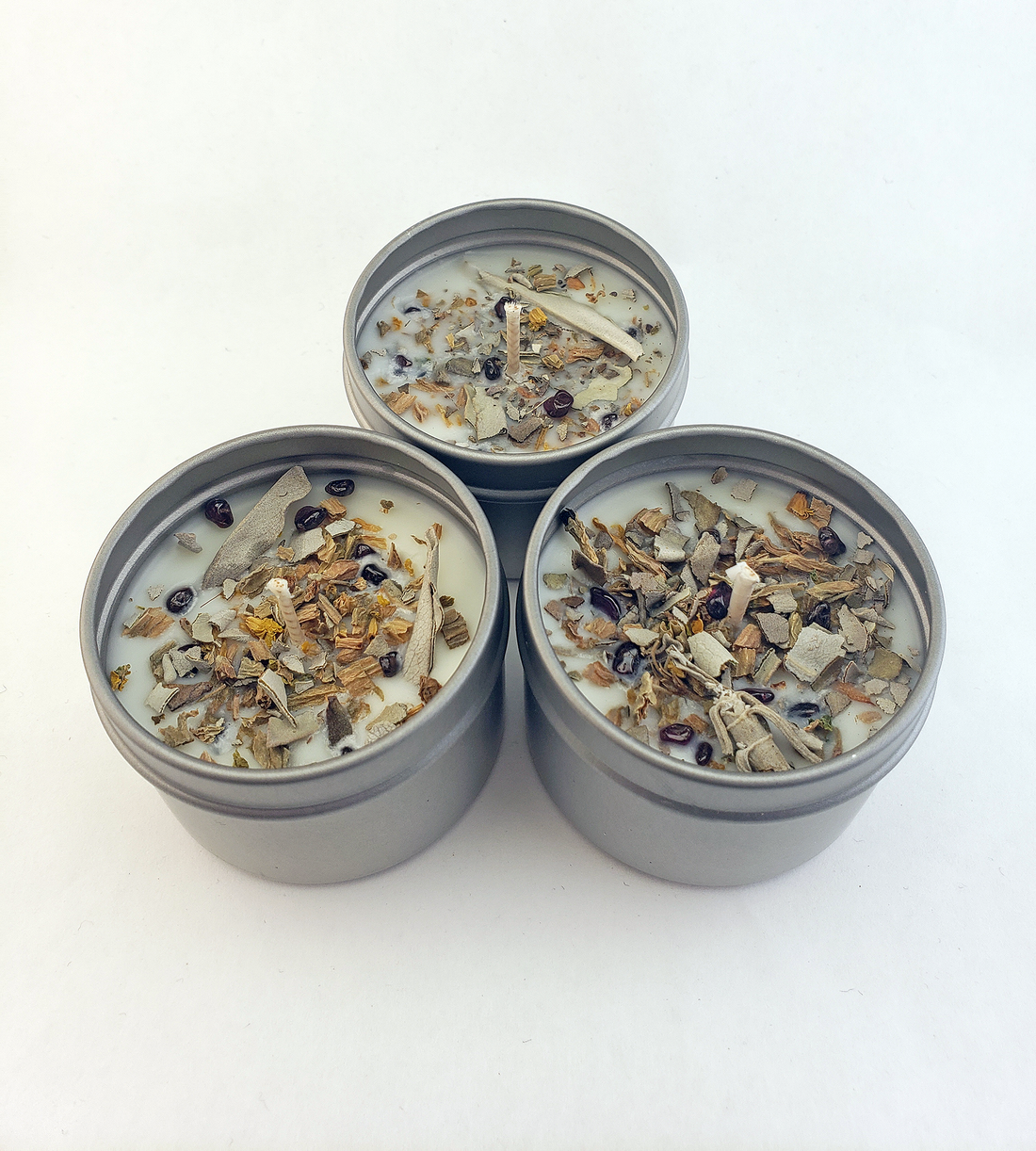 Motivation - 2oz Coconut Soy Wax Handmade Scented Candle - Grapefruit and Ginger Essential Oils Scented - Decorated with Garnet Crystal Chips and Dried Herbs