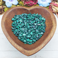 malachite crystal chips in heart bowl