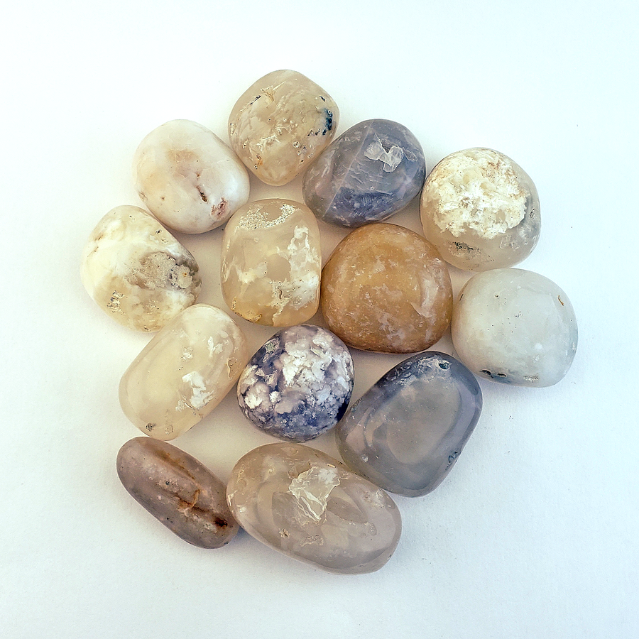 Common Chalcedony Natural Tumbled Stone - One Stone