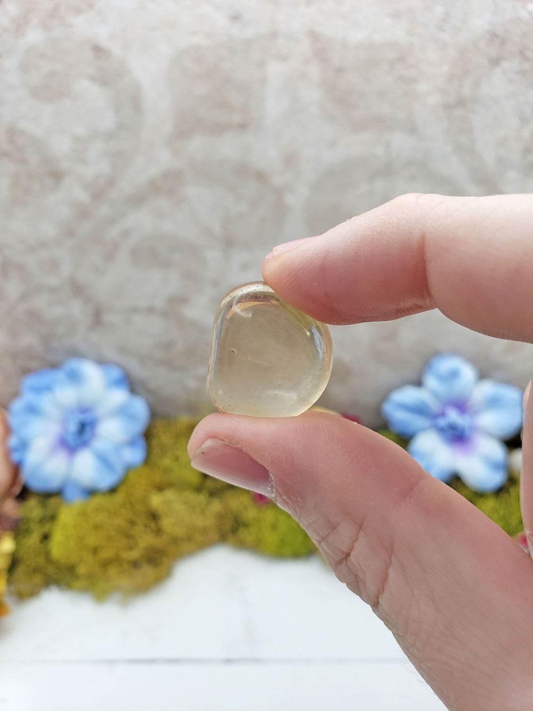BULK WHOLESALE LOT Light Gold Aura Quartz Tumbled - 20 Stones
