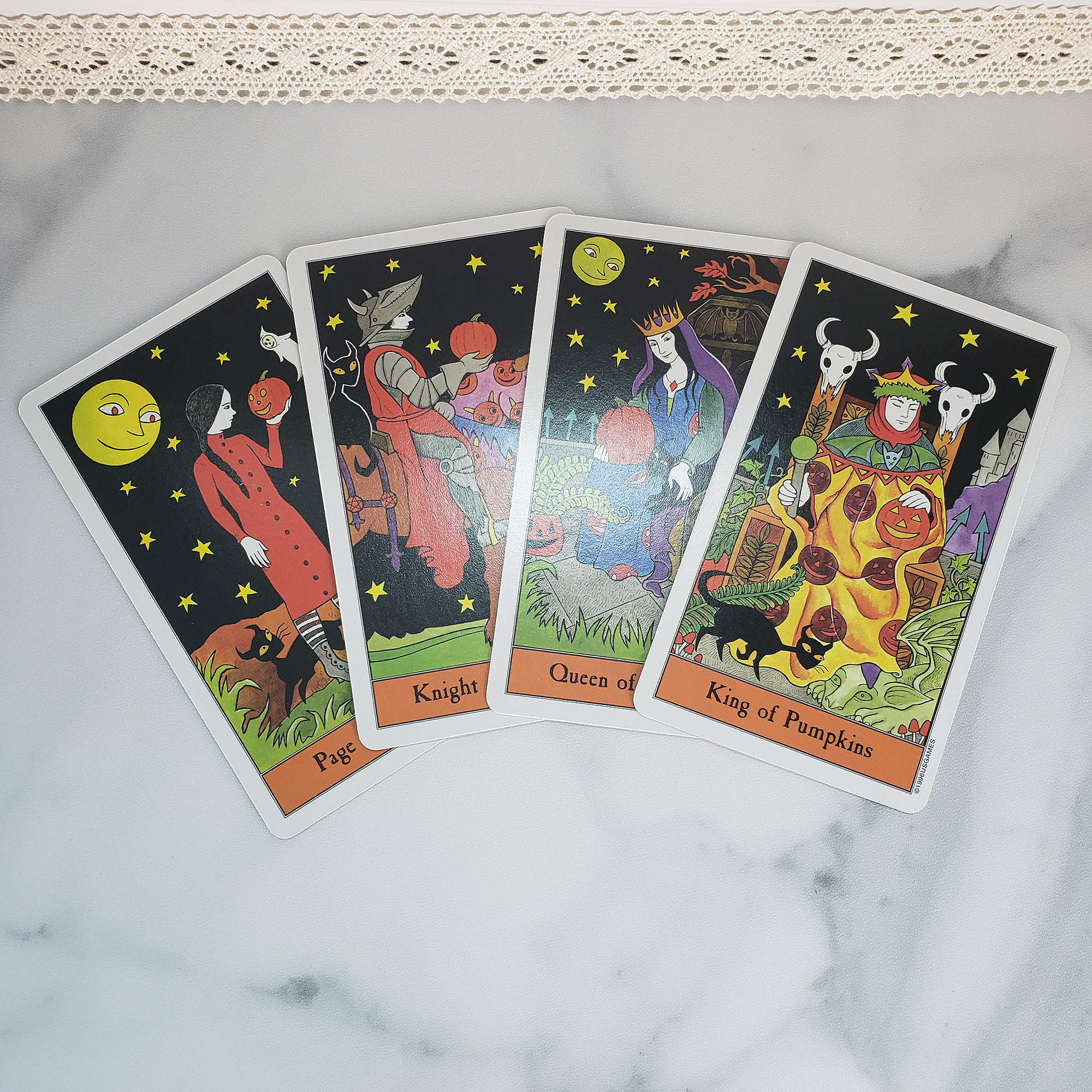 The Halloween Tarot Deck | Set of Tarot Cards | Divination Tool - Suit of Pumpkins, Alternative to Suit of Pentacles