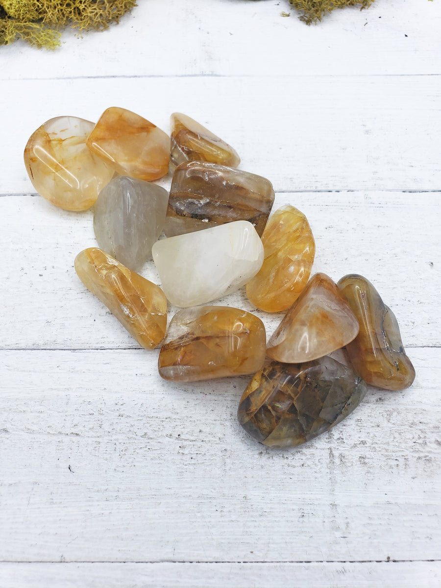 Hematoid Gold Quartz Stones on board