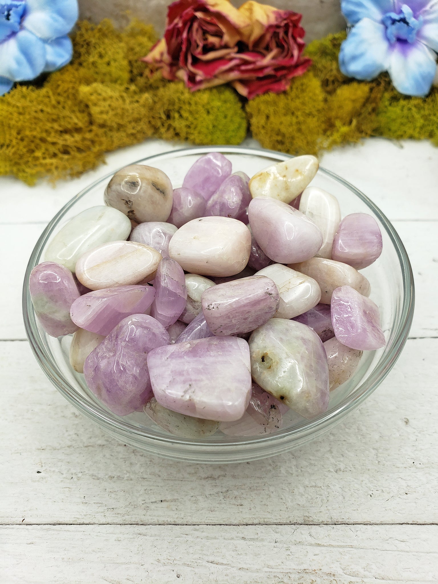 tumbled kunzite in glass bowl