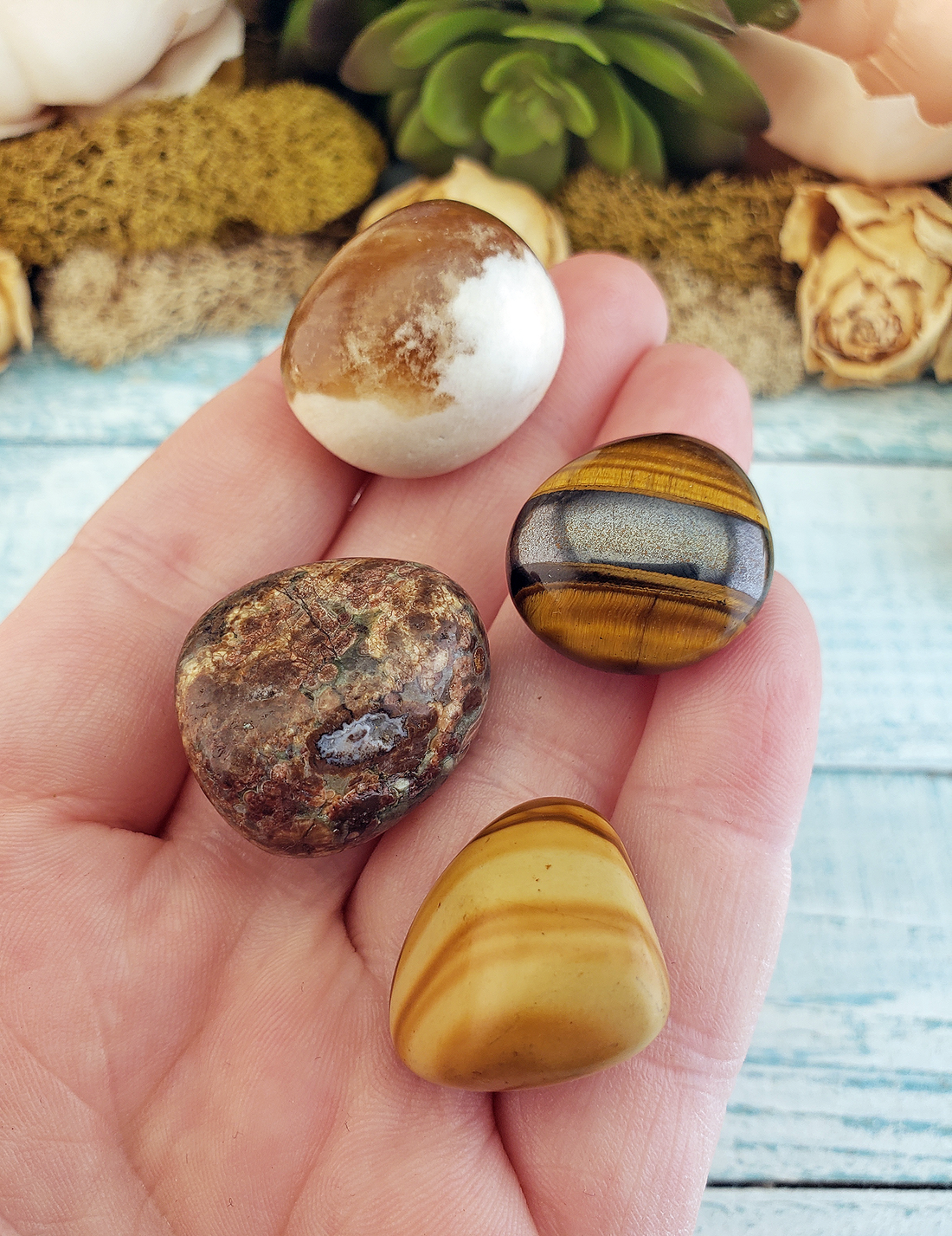 Manifestation of Goals - Set of Four Tumbled Stones with Pouch - Meditate for Confidence and Success
