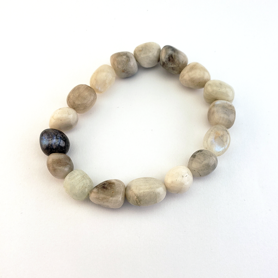 28 Crts Natural Rainbow Moonstone Beads Bracelet