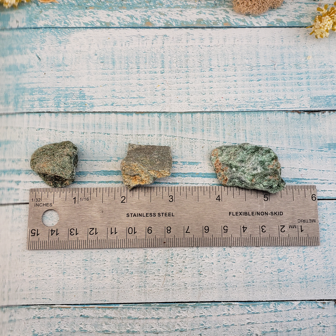 Raw Fuchsite Muscovite Mica Natural Rough Gemstone - Small One Stone - Measurement