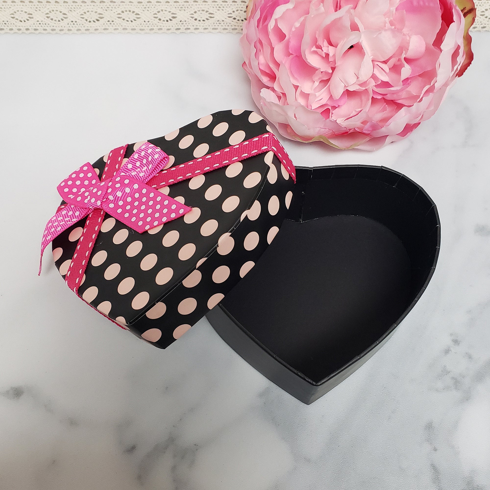Valentine's Day Gift Wrap Service | Package All Items Together - 1