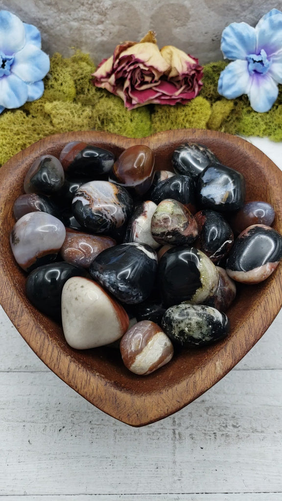 Black Sardonyx Stone Natural Crystal Tumbled Stone - 3