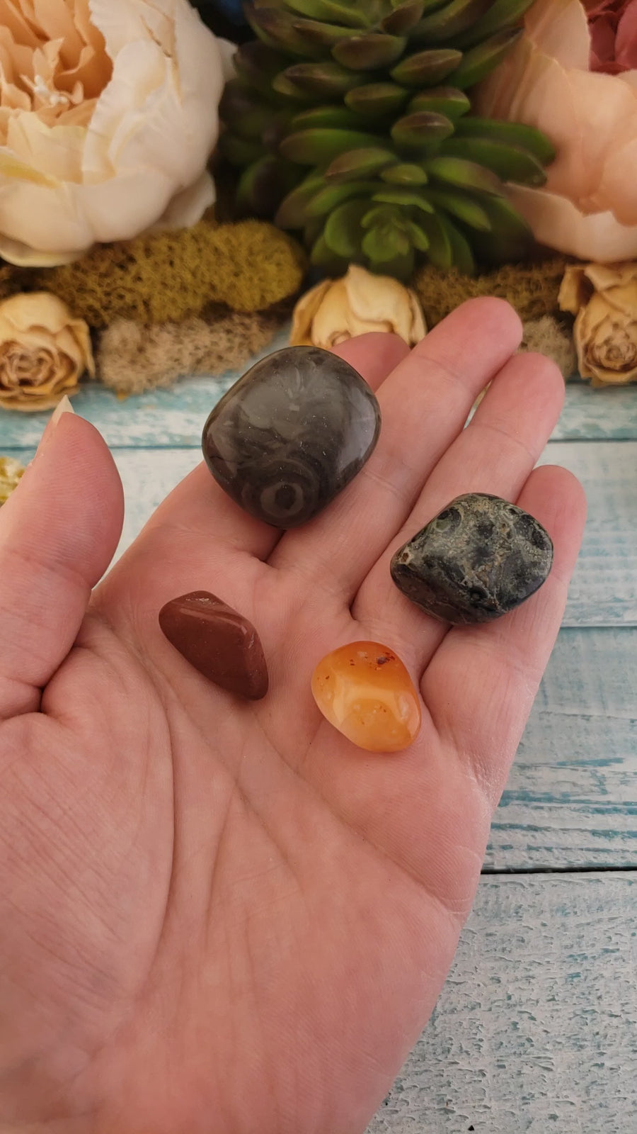 Self Love & Confidence - Set of Four Tumbled Stones with Pouch - Video