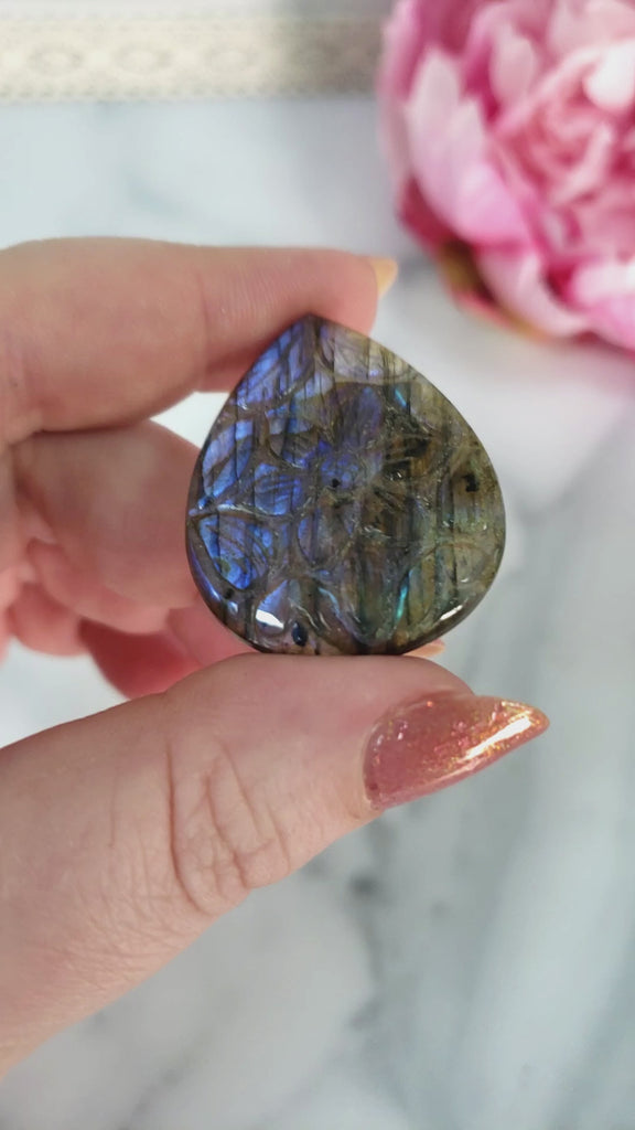 Unique 47 Carat Labradorite Cabochon Natural Gemstone Carving | Gaea - 3