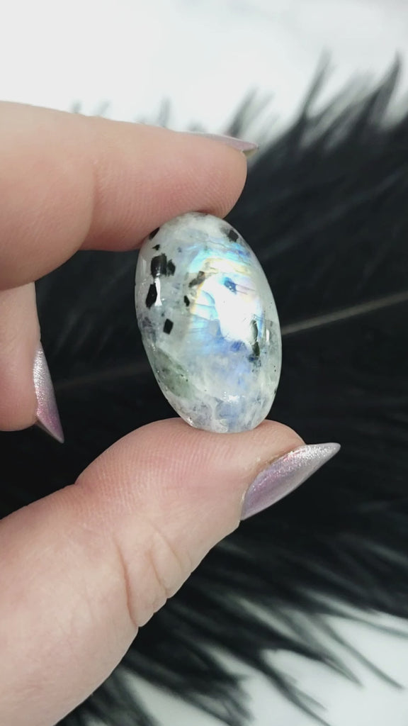 Unique 24 Carat Flashy Rainbow Moonstone Cabochon Natural High Quality Crystal | Saga - 3