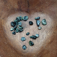kambaba jasper crystal chips in heart-shaped bowl