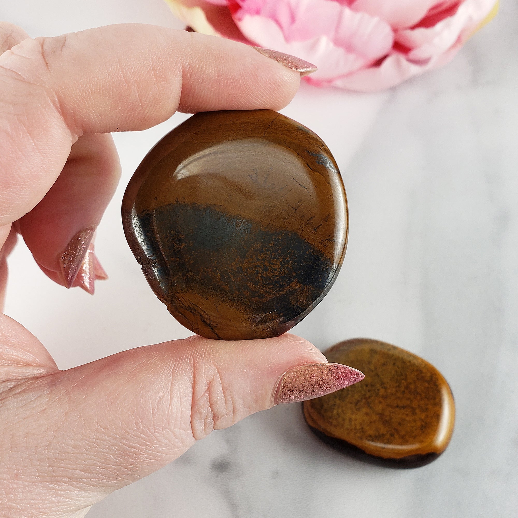 Tiger Iron Natural Crystal Palm Stone Worry Stone Meditation Tool - 3