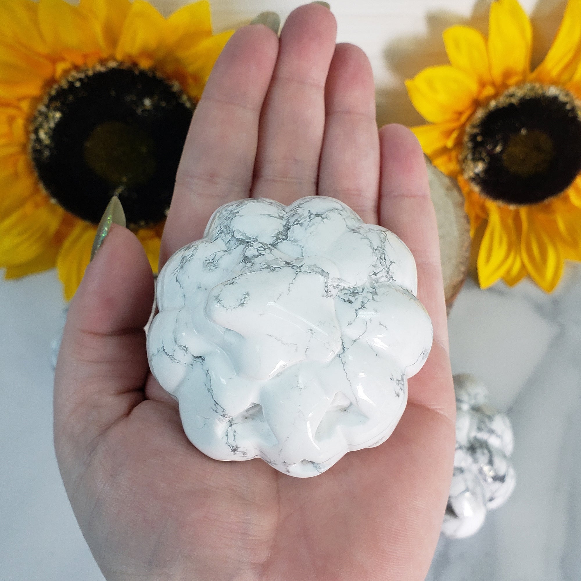 Howlite Crystal Carving Natural Gemstone Jack-O-Lantern | Peaceful Pumpkin - Halloween Gifts