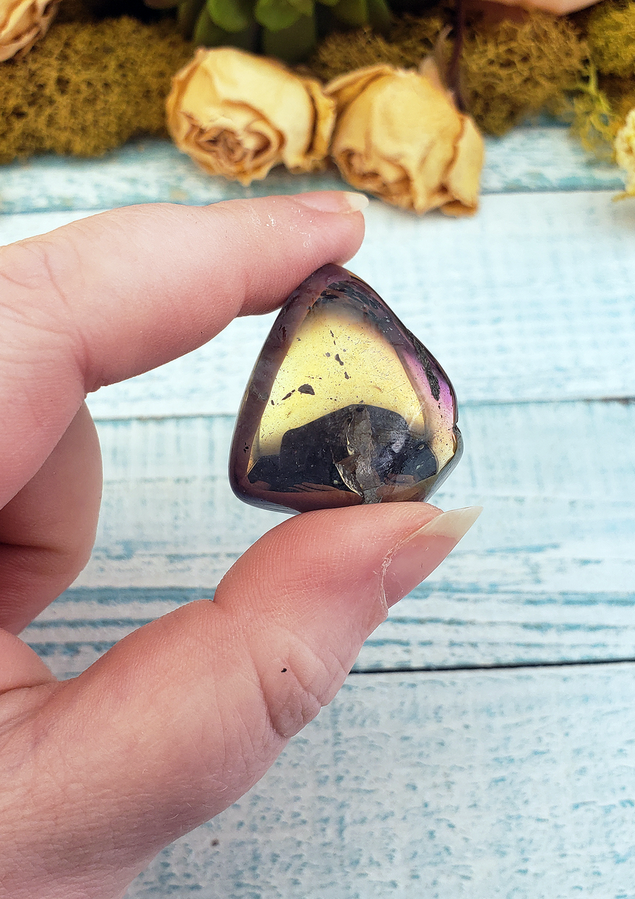 Ethereal Aura Amethyst Tumbled Gemstone - One Stone with Texture