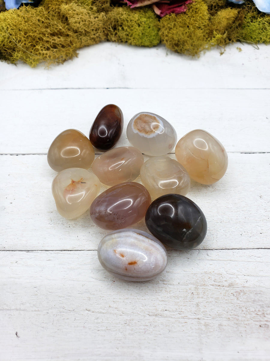 snakeskin agate stones on display