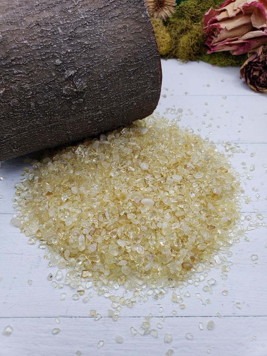 five ounces of citrine crystal chips on display