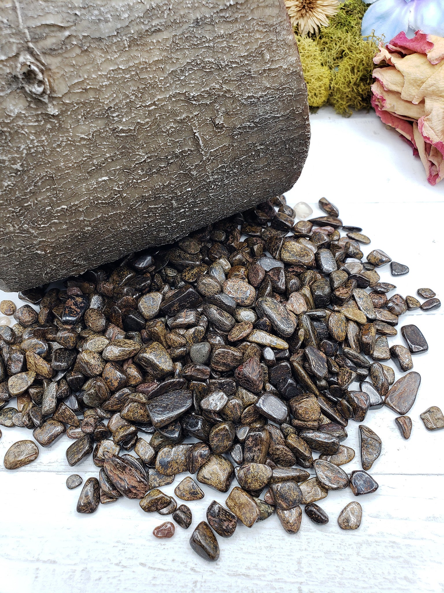 six ounces of bronzite chips on display