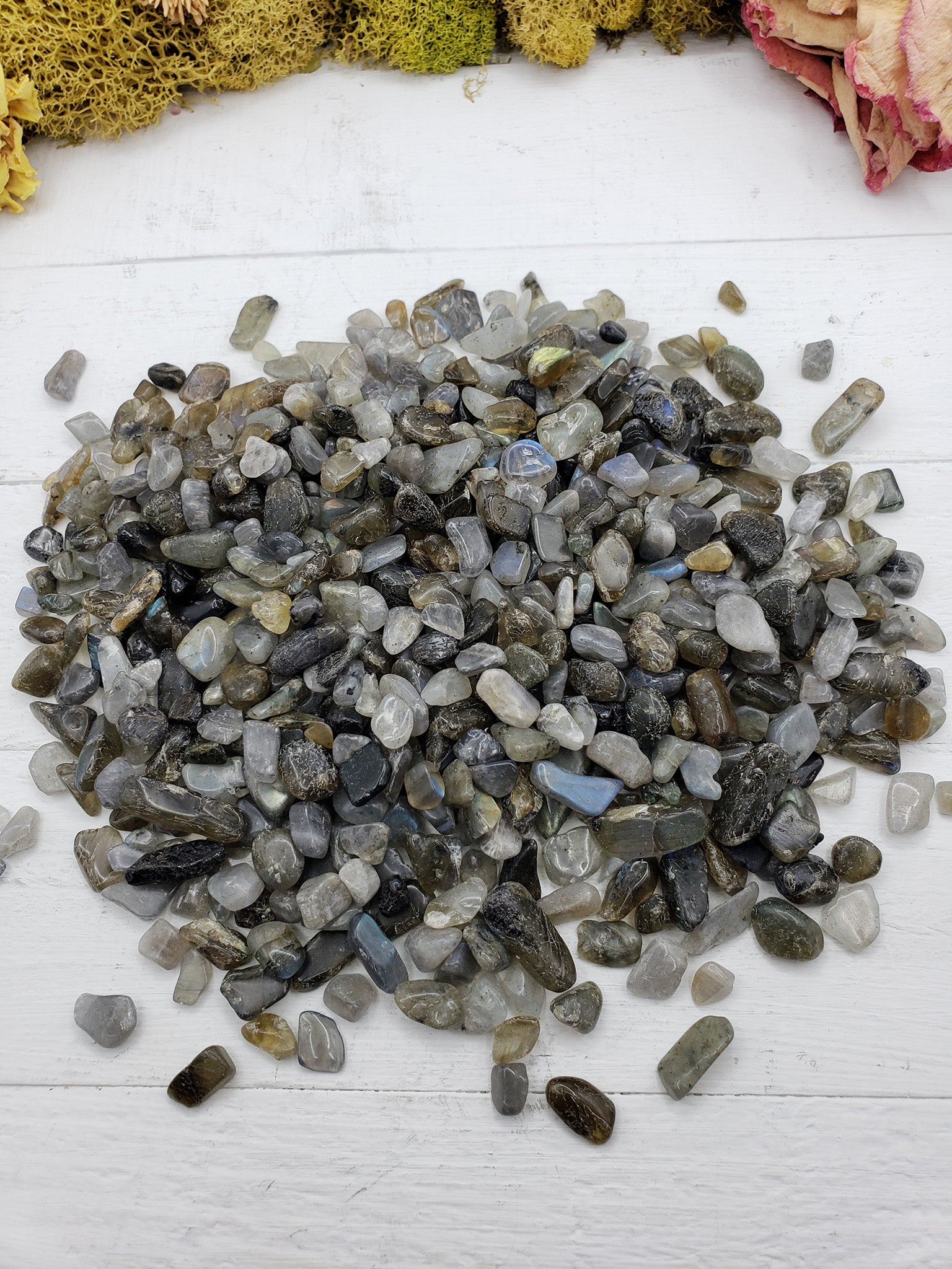Eight ounces of labradorite chips in display