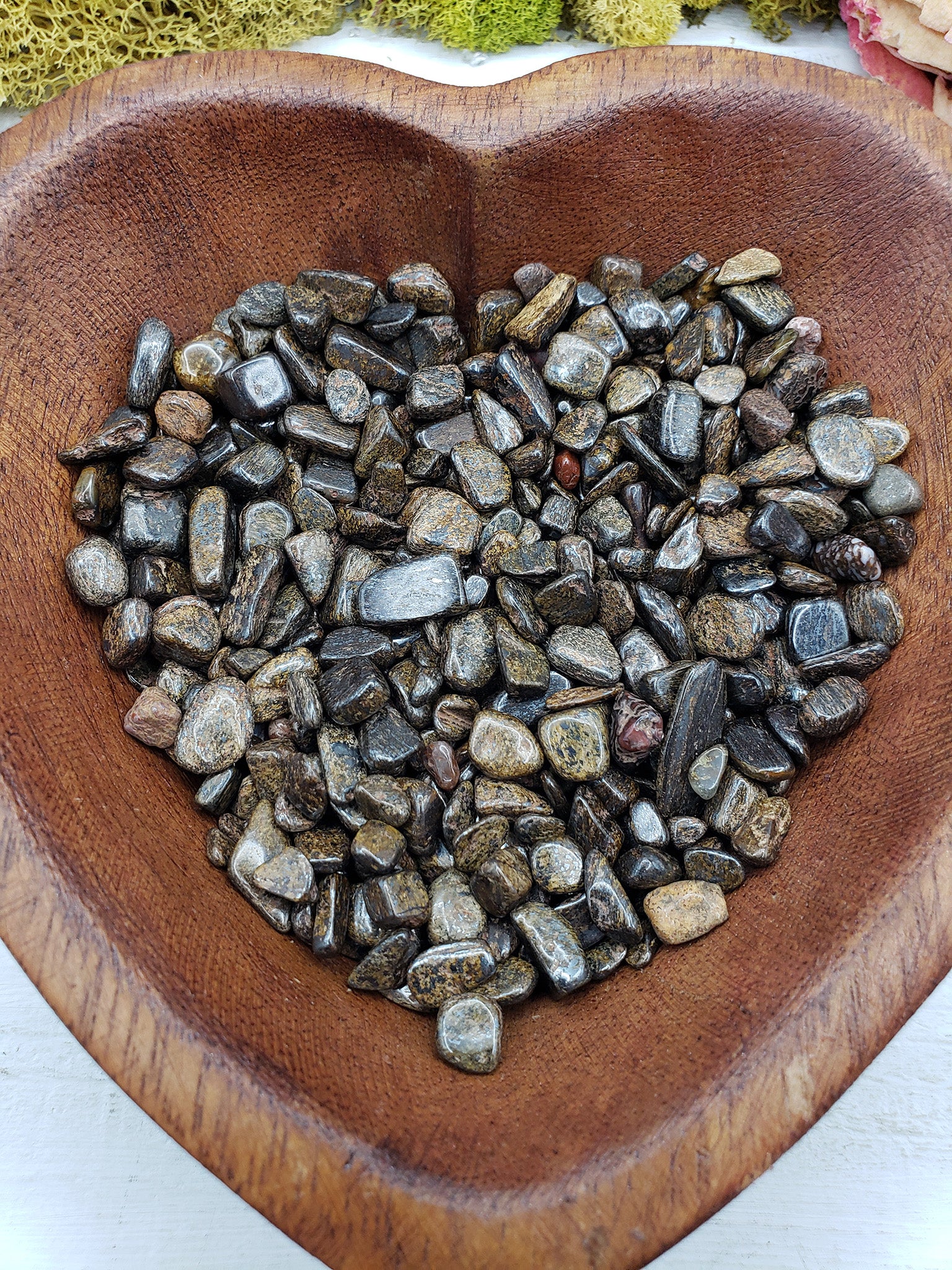 eight ounces of bronzite chips in bowl