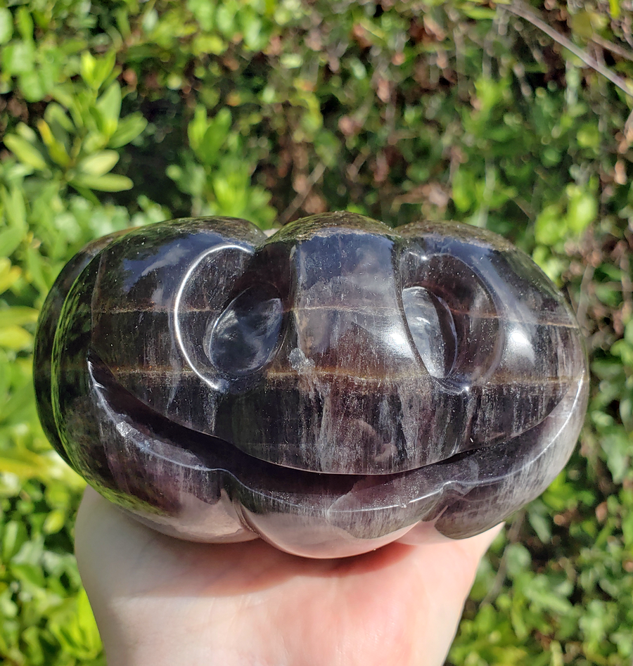 JUMBO Dark Fluorite - Purple and Gold - Gemstone Happy Pumpkin Totem Jack-o-Lantern Carving
