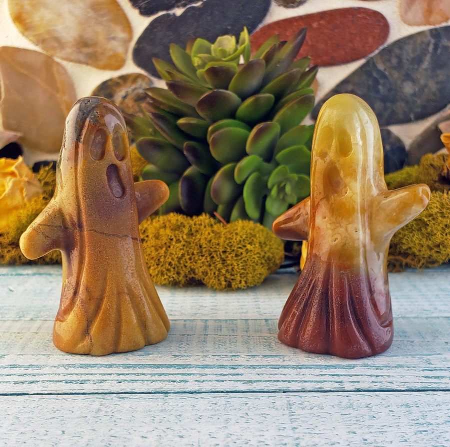 Aragonite Natural Gemstone Spooky Spirit Wailing Ghost Carving - Mixed Aragonite