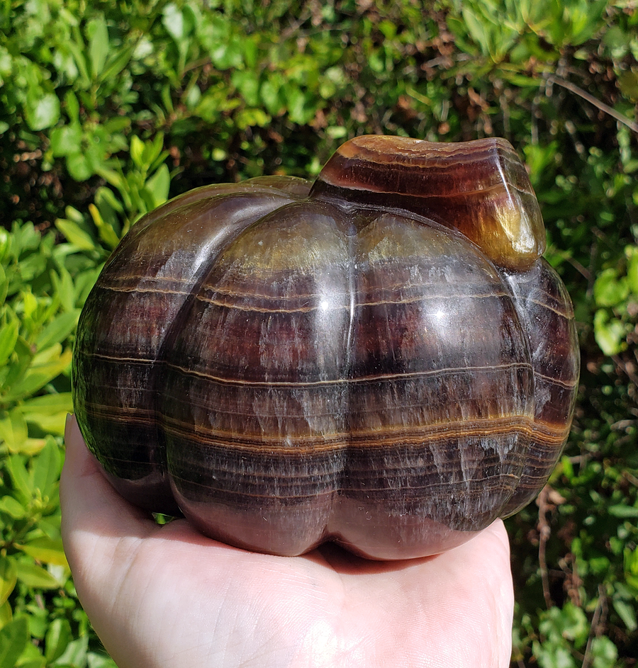 JUMBO Dark Fluorite - Purple and Gold - Gemstone Happy Pumpkin Totem Jack-o-Lantern Carving - Back of Pumpkin