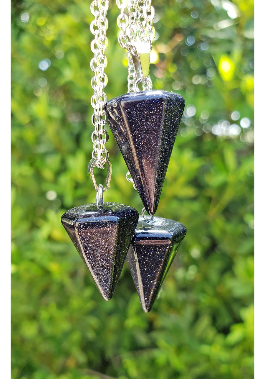 Goldstone pendant 2025