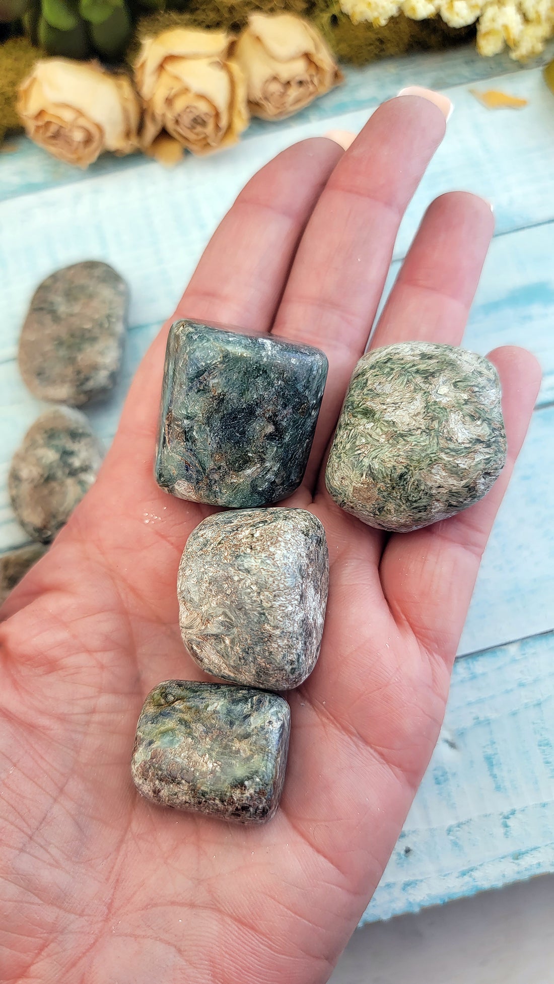Blue-Green Kyanite Gemstone