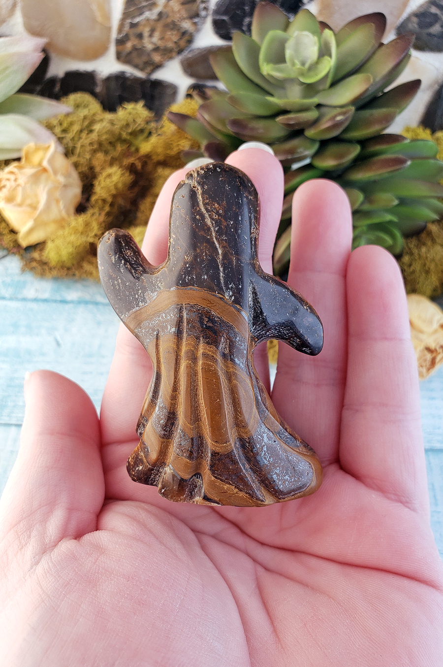 Tiger Jasper Natural Gemstone Spooky Spirit Wailing Ghost Carving - Inclusions and Growth Pattern
