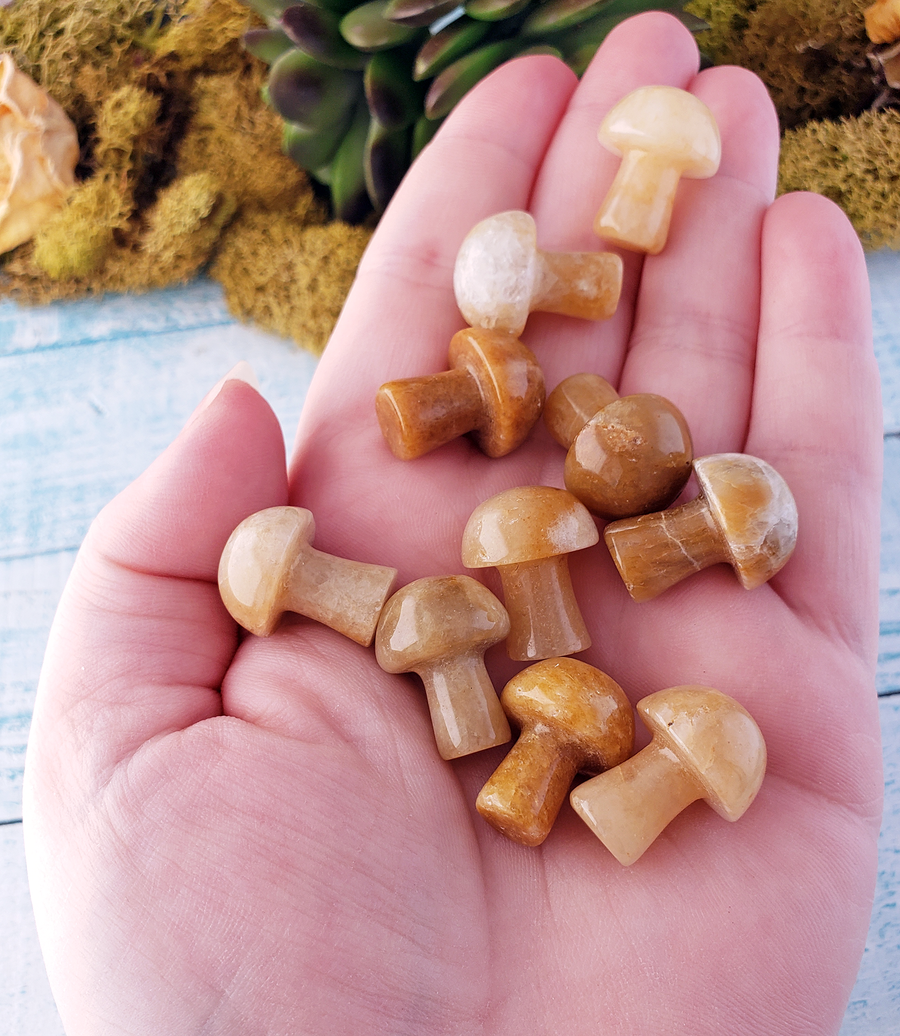 Gold Quartz Toadstool Mushroom Carving - Mini Shroom!