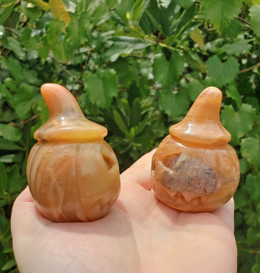 Gold Quartz Gemstone Spooky Pumpkin Totem Jack-o-Lantern Carving