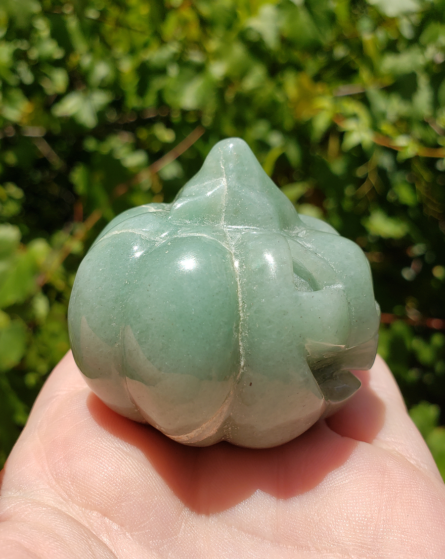 Green Aventurine Gemstone  Pumpkin Totem Jack-o-Lantern Carving