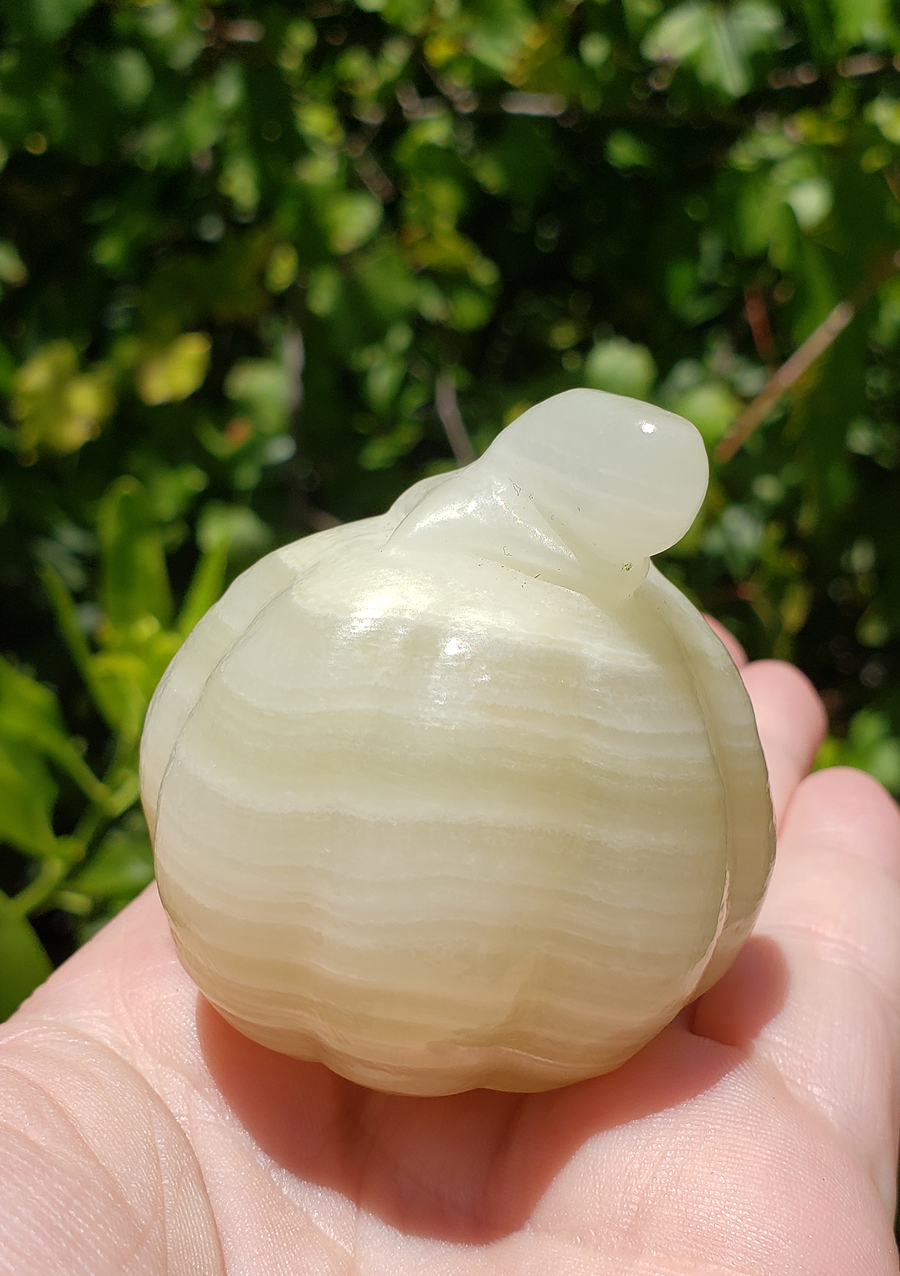 Green Marble Onyx Gemstone Happy Pumpkin Totem Jack-o-Lantern Carving