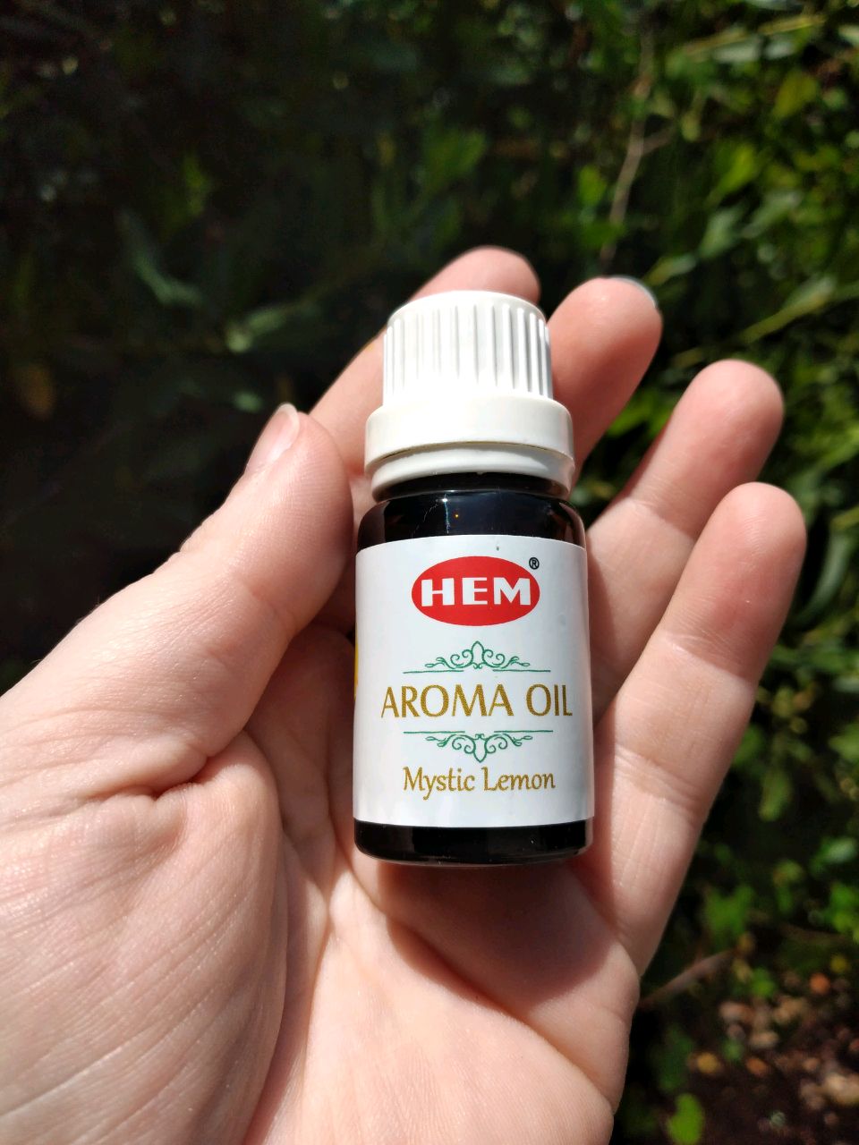 HEM Aroma Oil for Aromatherapy Diffusers &amp; Lamps - 10ml Mystic Lemon Scent 2