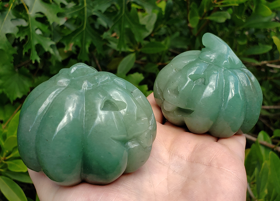 Large Green Aventurine Gemstone Happy Pumpkin Totem Jack-o-Lantern Carving - Cheeky