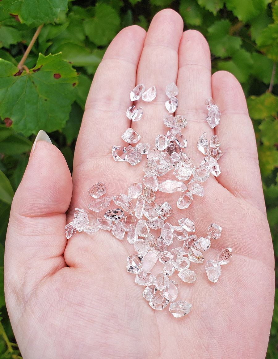Herkimer Diamond Natural Gemstone - Mini: 0.1 - 0.3 Gram