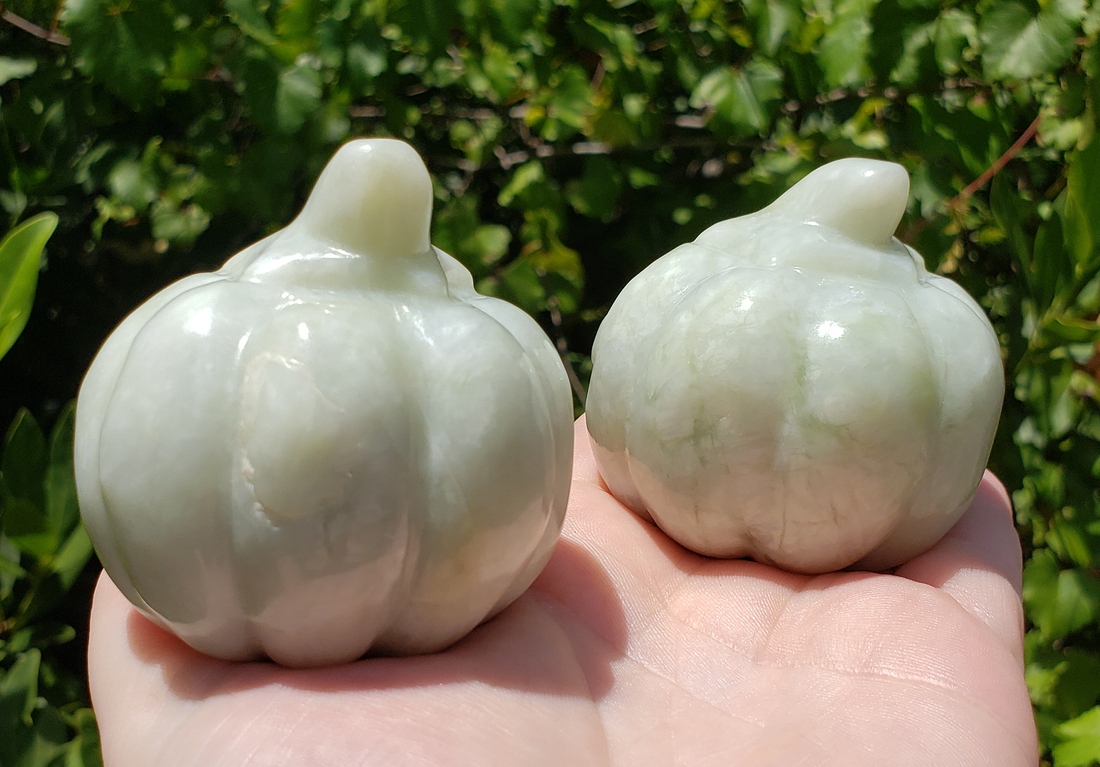 New Jade Gemstone Happy Pumpkin Totem Jack-o-Lantern Carving - Showing the Backs