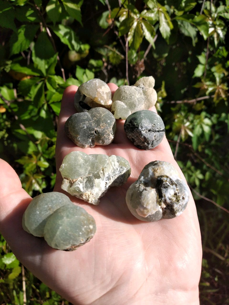 Prehnite & Epidote Gemstone Cluster - [ 1" - 1.5" ] 2