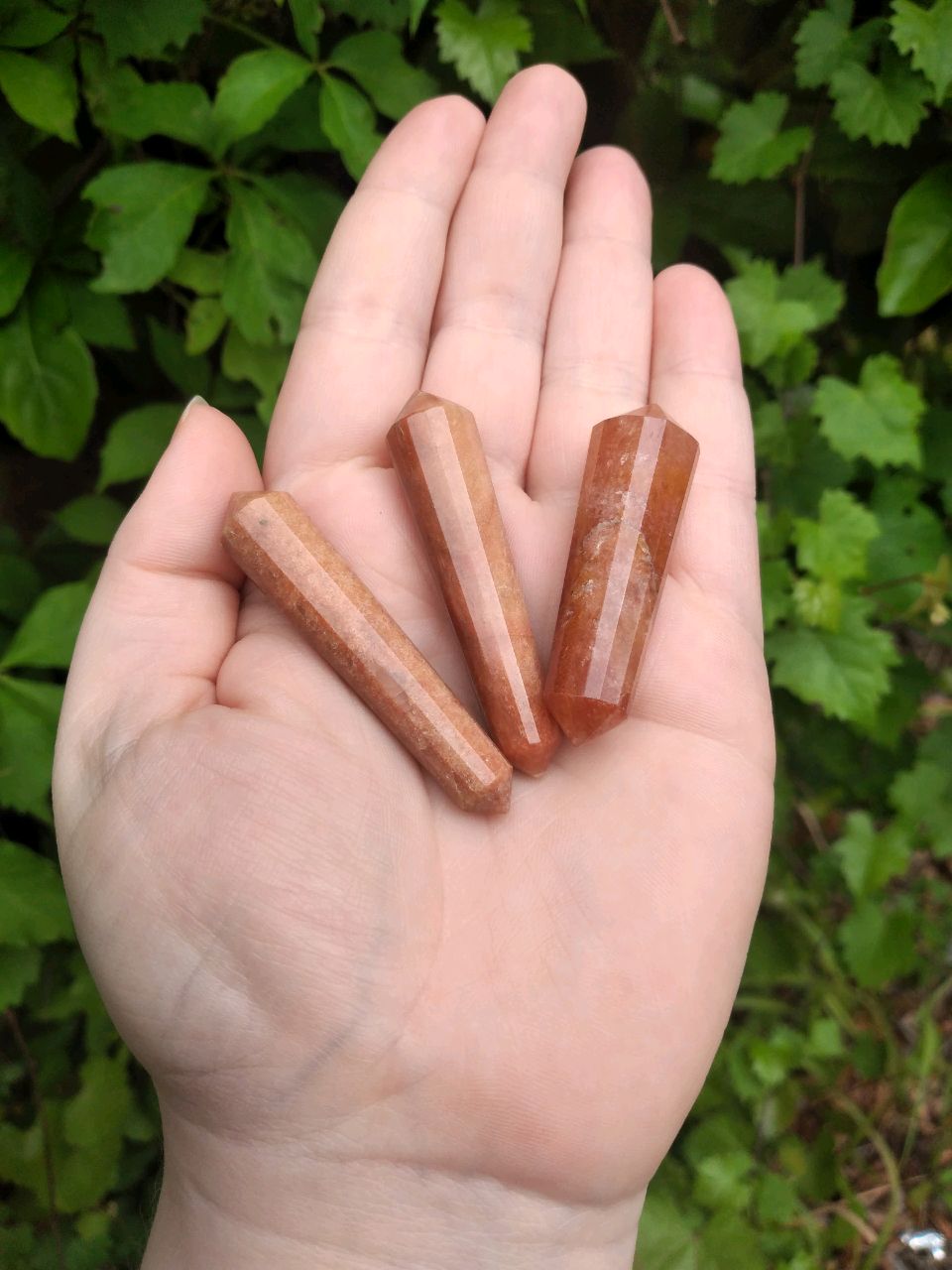 Red Aventurine Crystal Gemstone Vogel Wand - Tool for Focusing Intent! - [ 1.75&quot; - 2&quot; ]