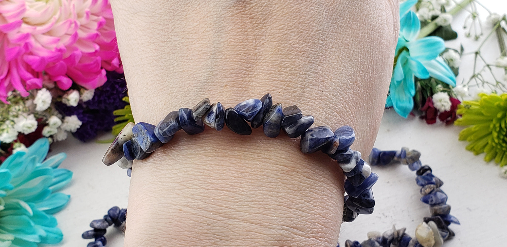 Lapis Lazuli Natural Gemstone Chip Bracelet | Crystal Gemstone Shop.