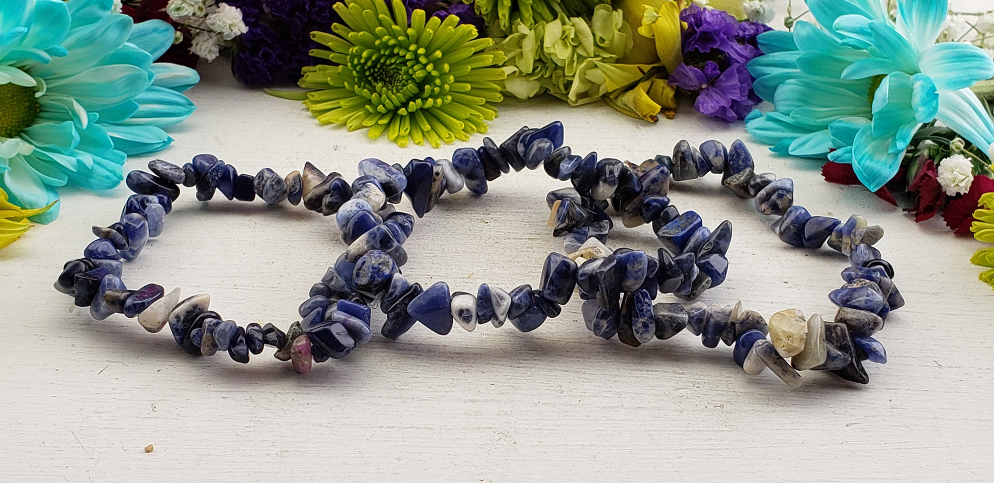 Lapis Lazuli Natural Gemstone Chip Bracelet | Crystal Gemstone Shop.