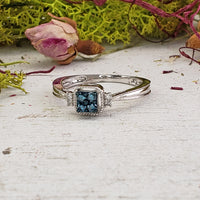 10k White Gold with Blue & White Diamond Ring | Crystal Gemstone Shop.